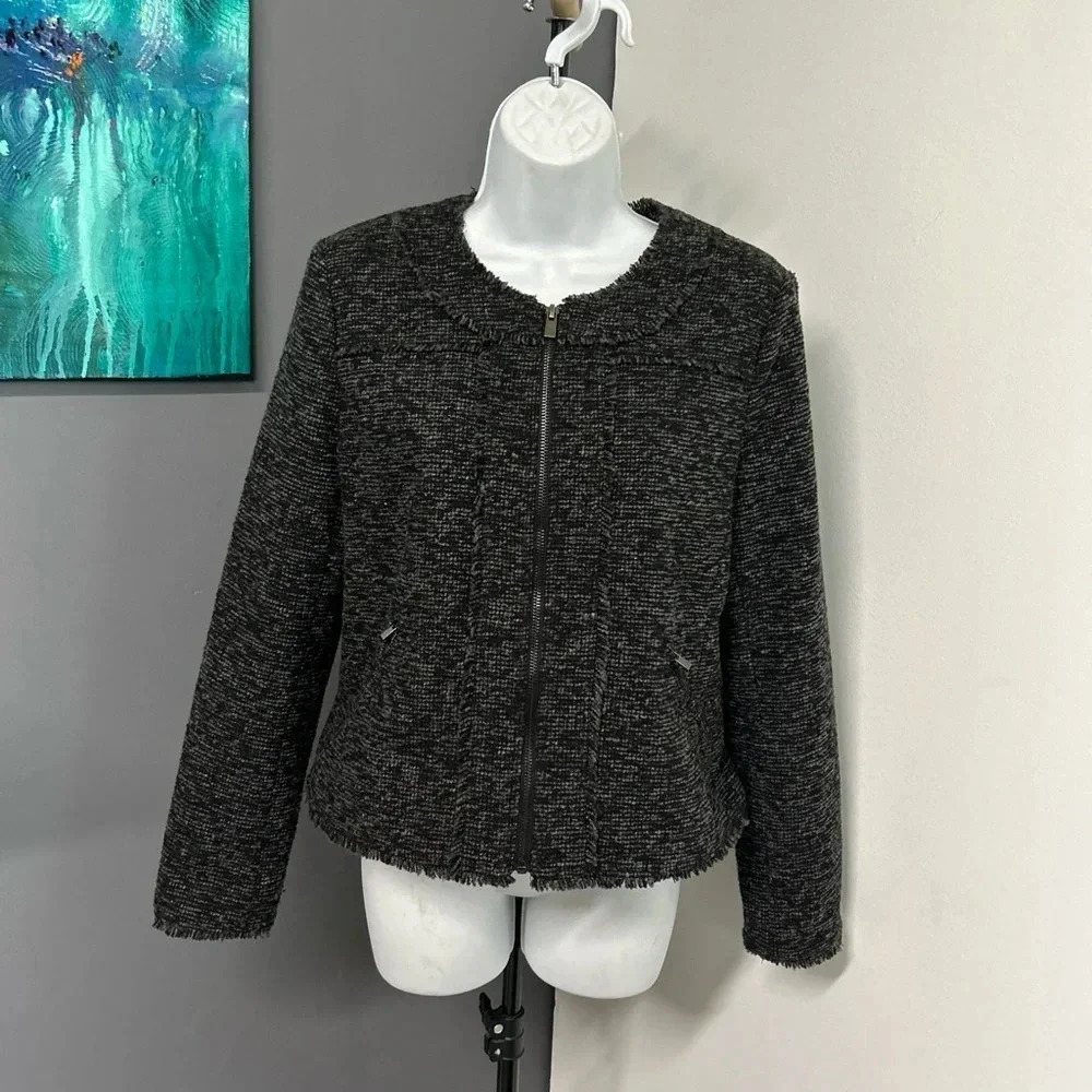 Banana‎ Republic Women’s  8 Wool Blend Full Zip Blazer Black Gray Fringe Lined